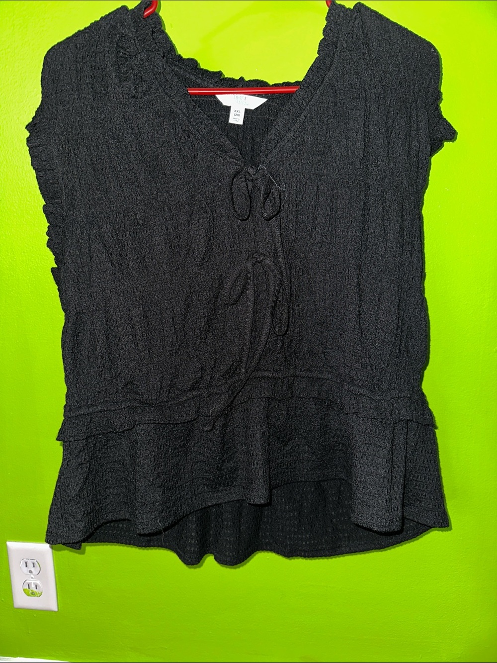 Time and Tru Black Textured Tie-Front Peplum Blouse
